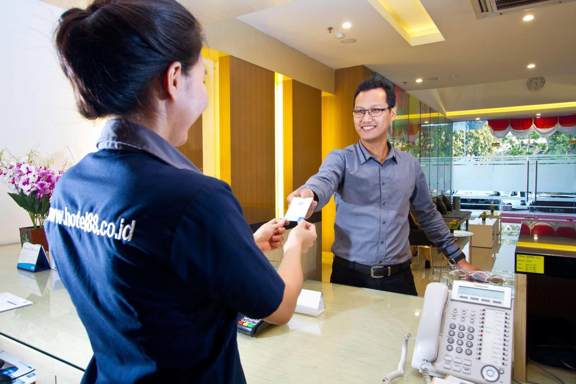 格罗戈尔88号酒店 雅加达 外观 照片